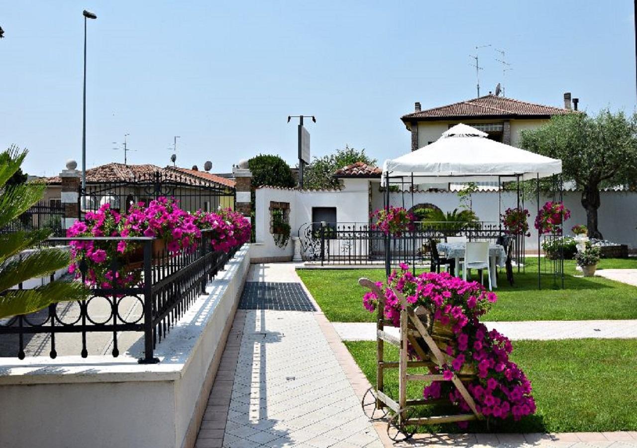 Апарт отель Residenza La Ricciolina Верона Экстерьер фото
